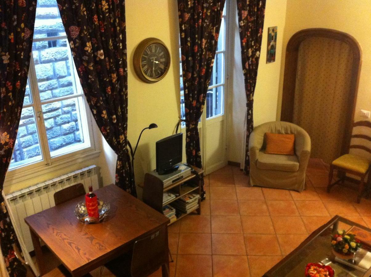 Ferienwohnung Leoni Florenz Exterior foto